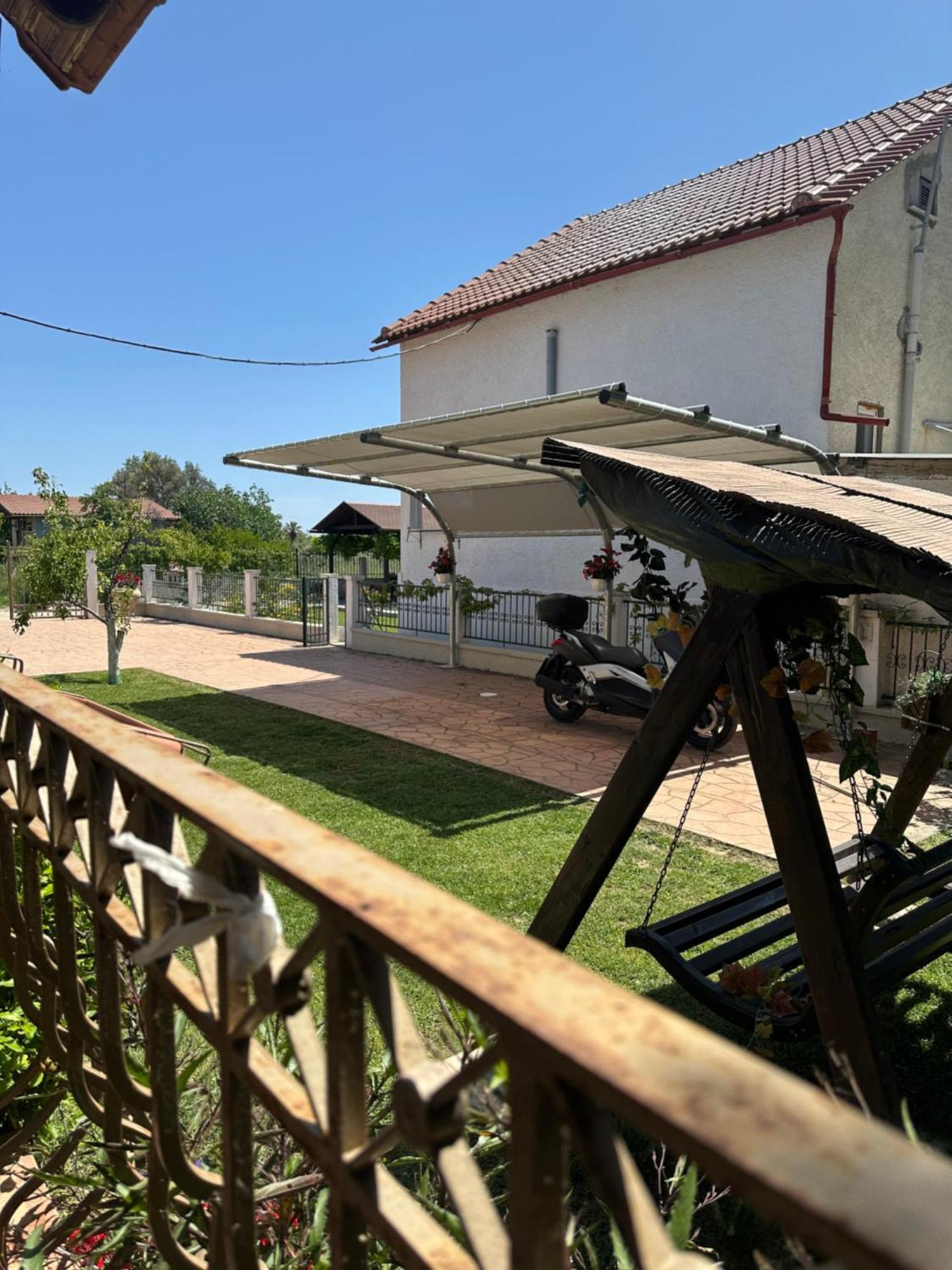 Villa Katerina Nea Kallikrateia Exterior foto